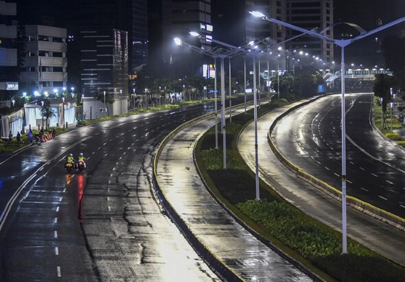 Uji Coba Car Free Night Jakarta Batal Digelar