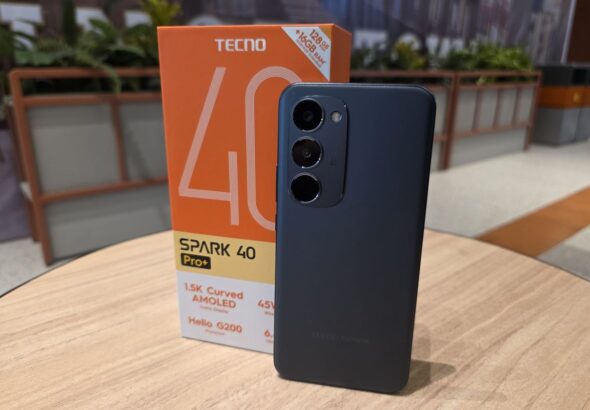 Unboxing Tecno Spark 40 Pro Plus, HP Rp 2 Jutaan, Ada 3 Aksesori "Langka"